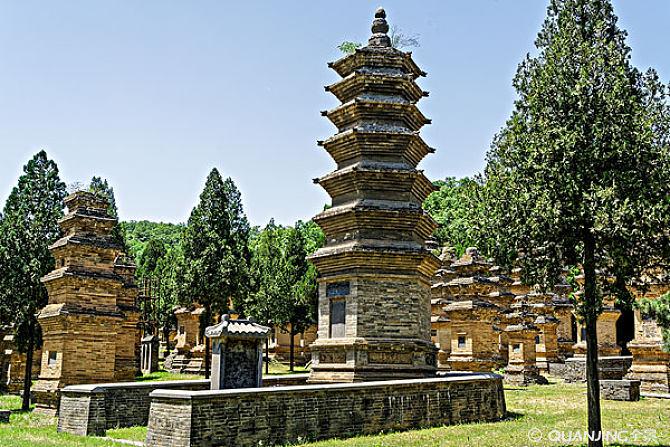 河南嵩山少林寺塔林