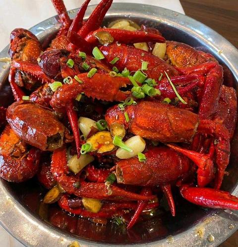 湖北潜江小龙虾就是好吃,龙虾之乡不是浪得虚名.不服