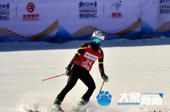 2月17日上午11点30分,北京冬奥会自由式滑雪女子障碍追逐项目资格赛