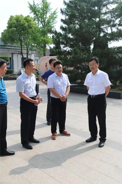 如东县委副书记,县长陈慧宇到河口镇调研