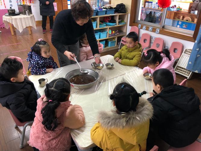 欢欢喜喜闹元宵---小班组元宵节系列主题活动