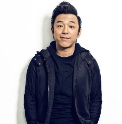 黄渤年轻的时候有多帅?看完照片后,网友:你的岁月真残忍!