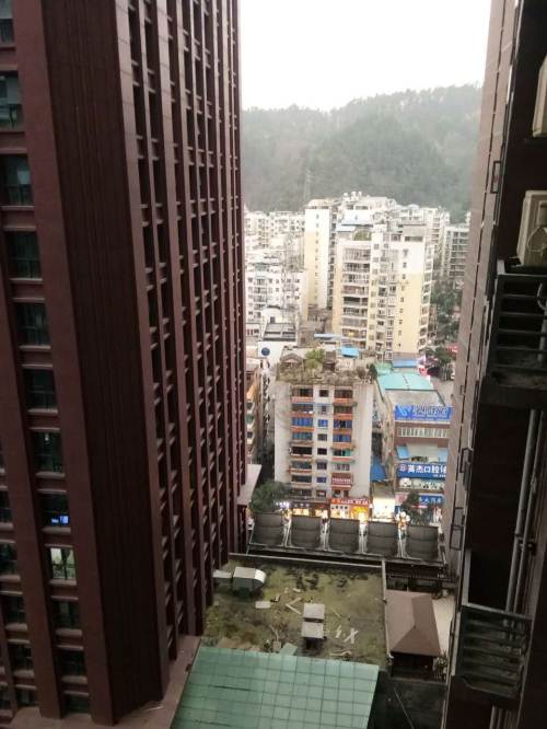 中华路世贸华庭 3室1厅130平米 精装修 年付—遵义房屋出租