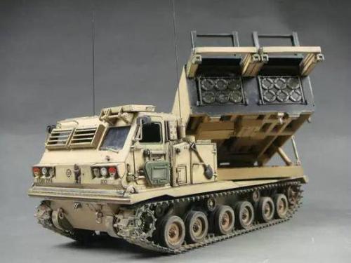 m270多管火箭炮等比例模型