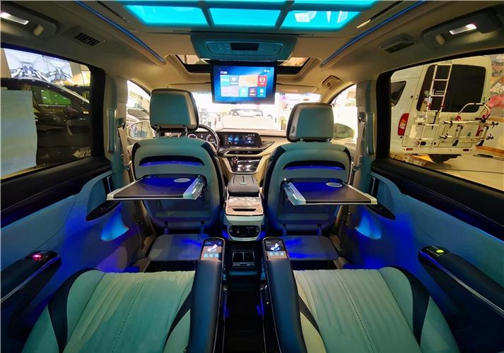 2020别克gl8es陆尊改装crystal throne展厅全新车