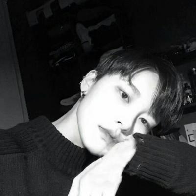 qq头像霸气够拽男生黑白