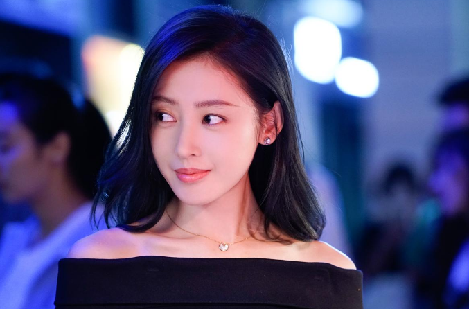 明星专栏:几张很美丽的女明星美图赏析,你觉得好看吗?