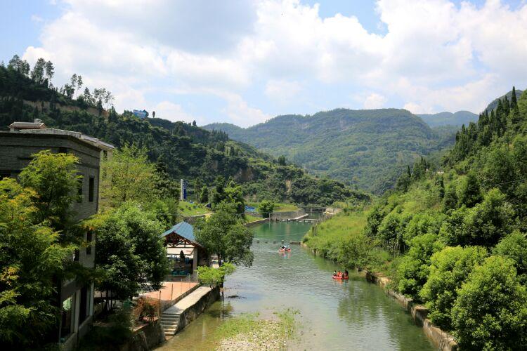 山沟沟是我的家