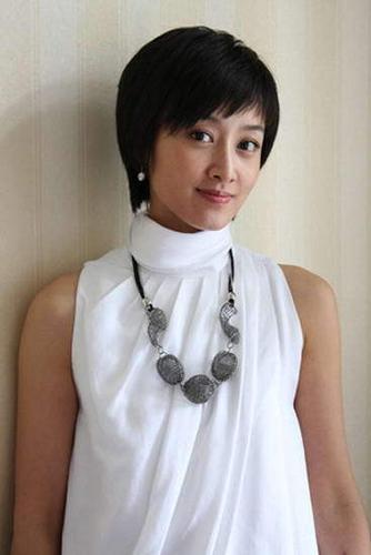 《你永远不会独行》杀青 赵子琪放下知性饰酒鬼