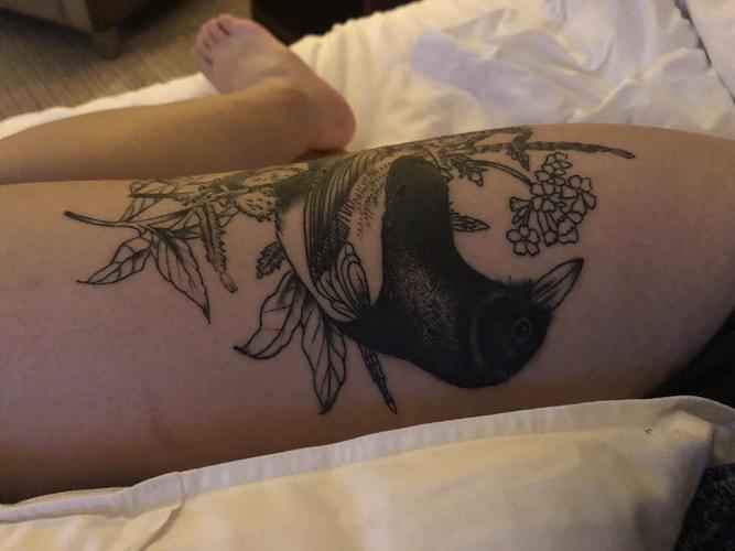 纹身后涂了东西怎么盖被子