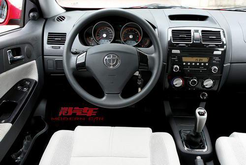 中华骏捷frv内饰图片