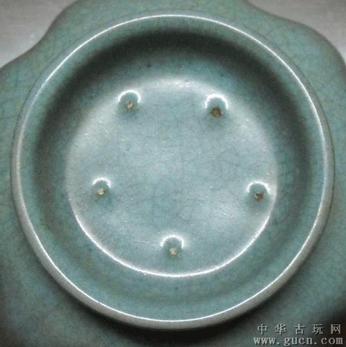 北宋天青汝窑莲花式碗(更多精品—敬请搜索:通古博物院)