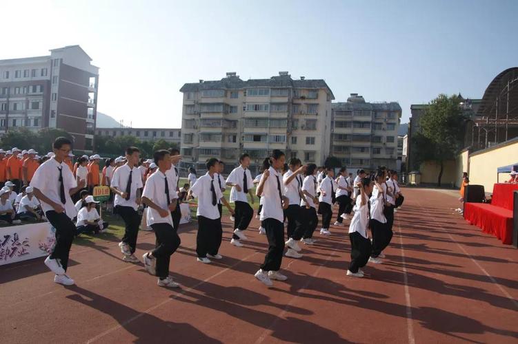 强国有我,我是接班人——桂林市第十二中学举行2021年