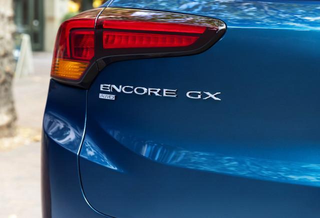 2022款别克昂科拉gx:3缸小型车的自信与魅力