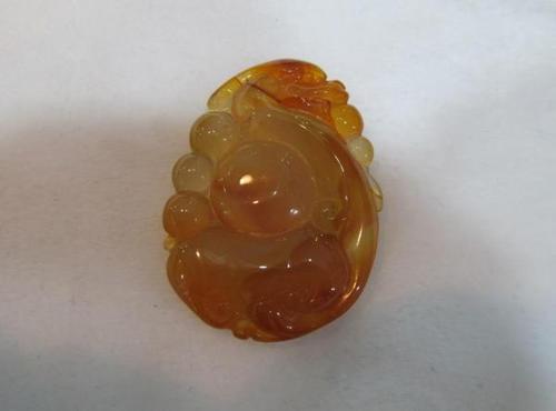 玉髓是什么冰种玉髓最好的玛瑙挂件云梦珠宝