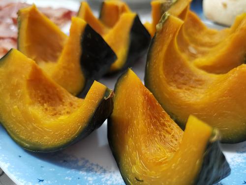 蒸了十来斤贝贝南瓜 