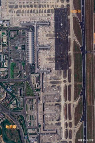 航拍成都双流国际机场,年旅客吞吐量排全国第四