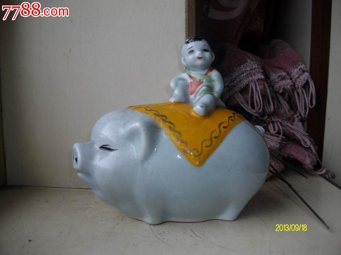 存钱罐——釉上彩小孩骑猪