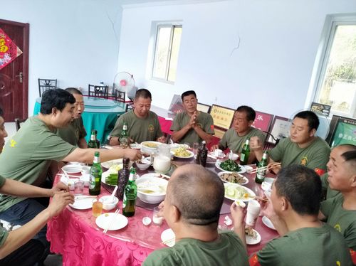 笑谈青春岁月——51362部队战友聚会