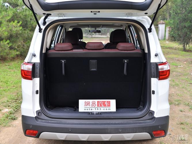 长安欧尚欧尚a800 2017款 1.5t 6mt 豪享型