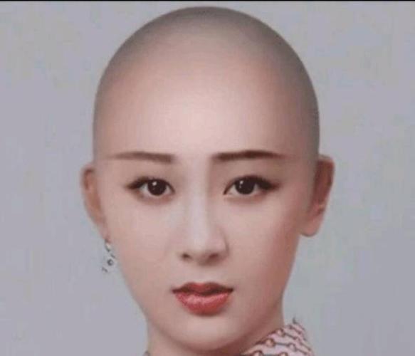 女星光头造型哪家强?如果说刘敏涛姐姐最美你们没意见