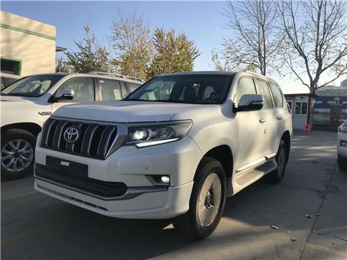 2020款丰田霸道4000中东版现车详细报价