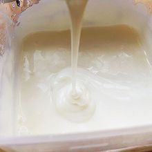 自制浓稠拉丝椰子酸奶的做法