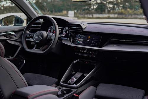 能重拾年轻人第一台豪华车之名吗?试驾全新奥迪a3l!