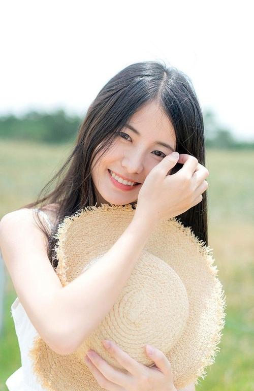 夏日森系青春少女,甜美阳光户外唯美写真