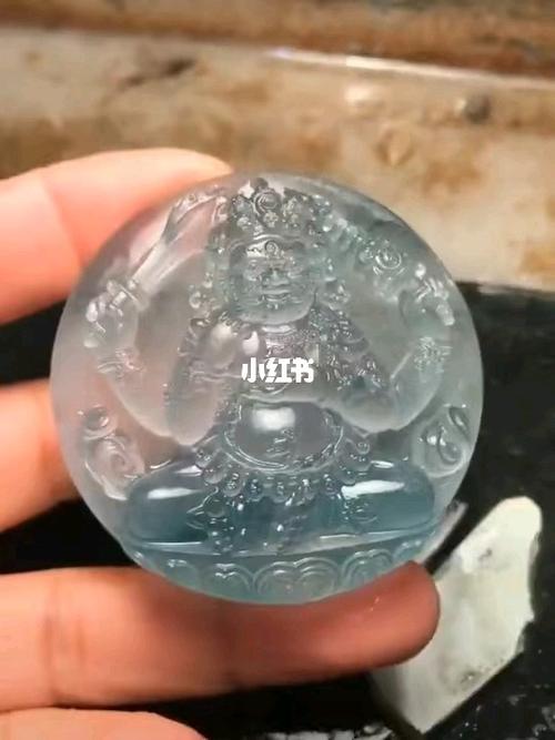 高冰翡翠|黄财神牌_翡翠_时尚_配饰