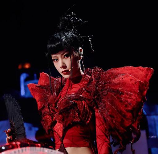 萨顶顶朱婧汐加盟国乐大典12月24日不见不散