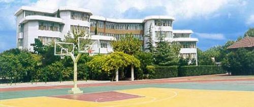 67南洋模范中学