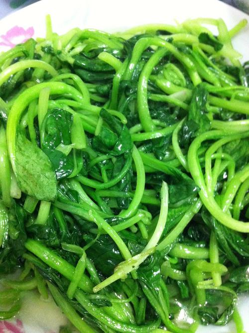 清炒鸡毛菜    
