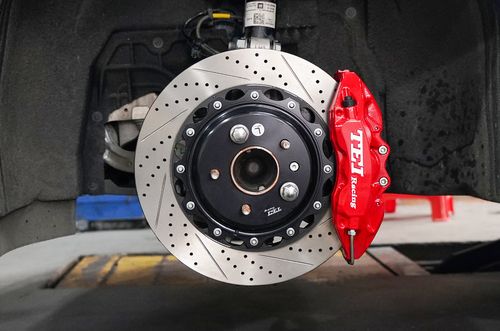 凯迪拉克ct4改装tei刹车卡钳案例