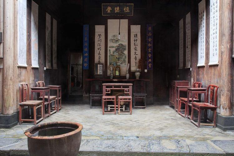 中堂文化 挥之不去的民风民俗