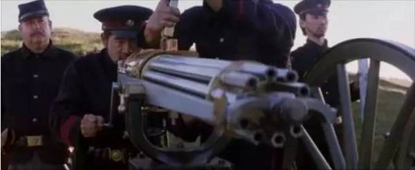 你造吗加特林机枪是一款由白衣天使制造的杀器