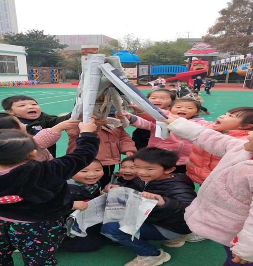 金湖城南幼儿园开展主题教育活动