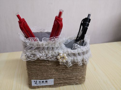 北京市陈经纶中学帝景劲松分校八年级"心灵手巧 变废为宝"达人秀活动