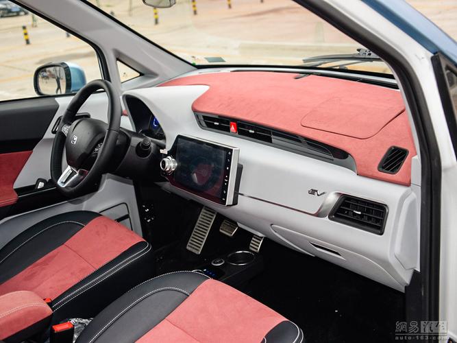 众泰e200 2016款 e200--内饰自由 / 119