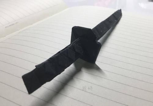 分享一下我的武士刀折纸