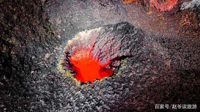 火山口里到底是什么样子?近距离拍摄世界上最活跃的火山