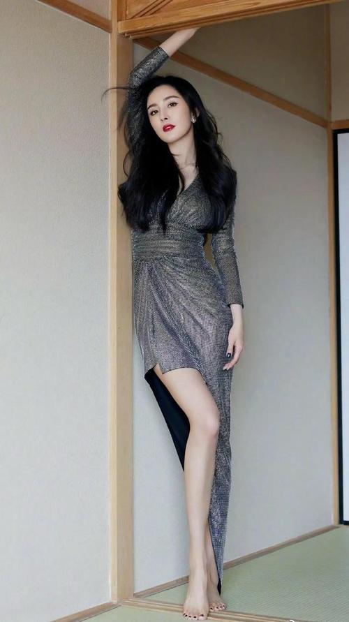 杨幂性感女神写真