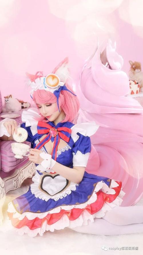 一大坨冰激凌) 特别特别感谢up主 :叶以从不早睡 愿意帮我渲染尾巴