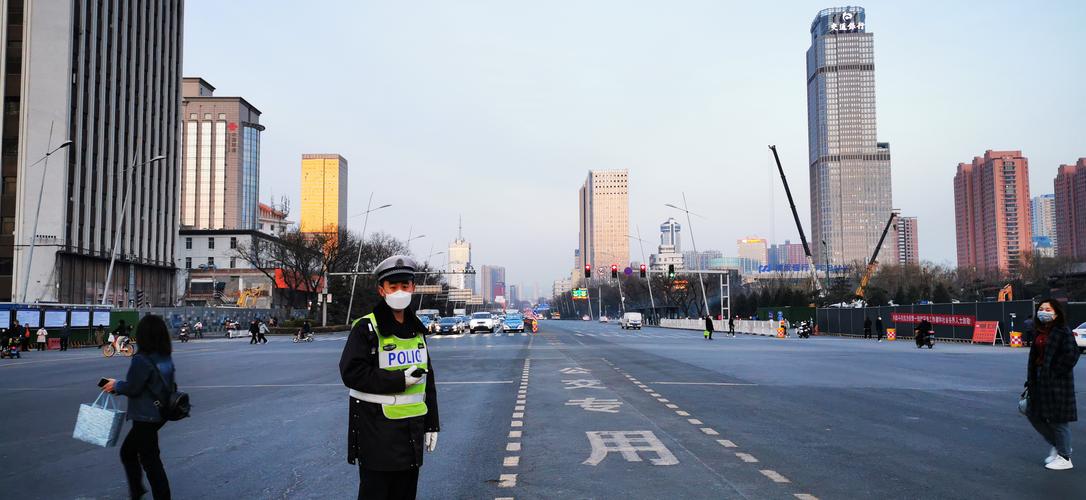 又要解放解放路太原街景