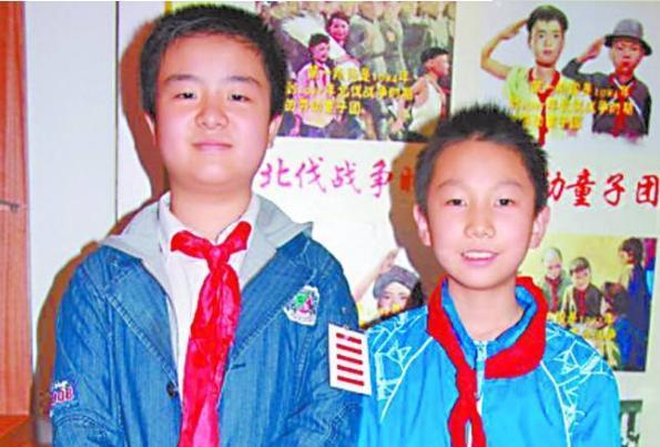 还记得"五道杠"男孩吗?高考失利之后,他过得怎么样了?
