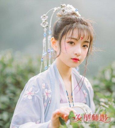 古代的发髻怎么梳 古代高发髻梳解图_发型师姐