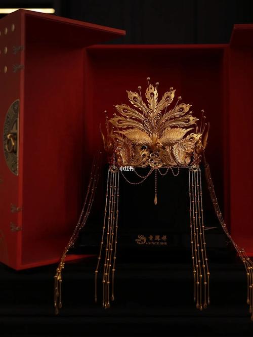 价值50w 老凤祥凤舞九天纯金凤冠,试妆花絮_老凤祥怎么样_艺术_新娘