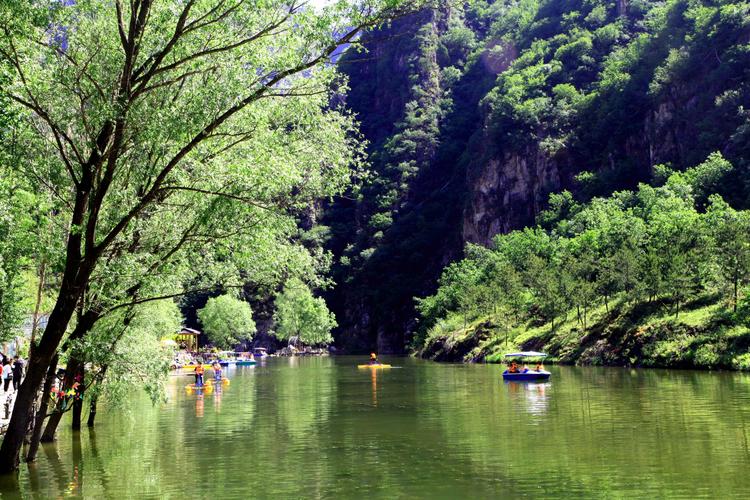 5月24日由宽城金之旅旅行社组织的位于承德县下板城镇张家庄峡谷水乡