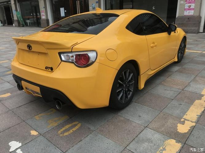 丰田ae86动力十足无限飙车