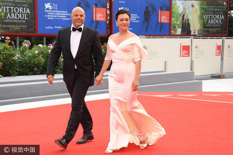 51岁史可亮相威尼斯红毯【1】-图库-手机搜狐